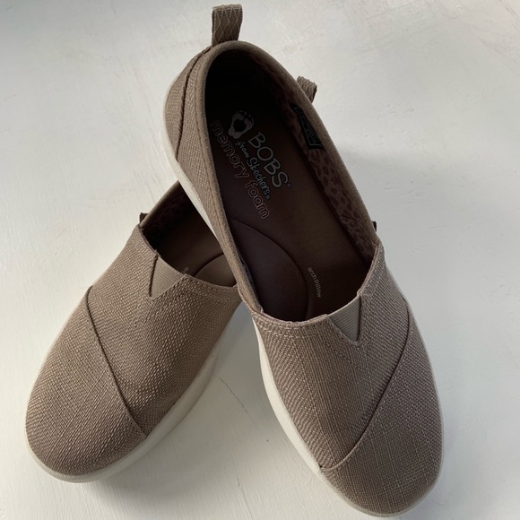 bob skechers memory foam